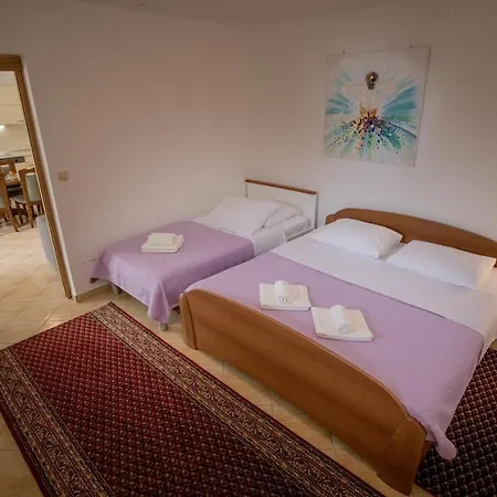 7484c Apartamento